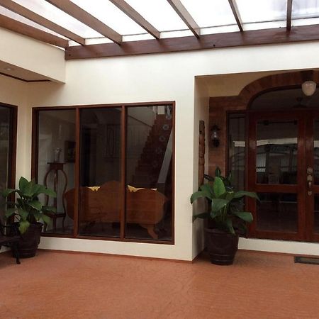 Casa Roces Bed&Breakfast Legazpi Luaran gambar