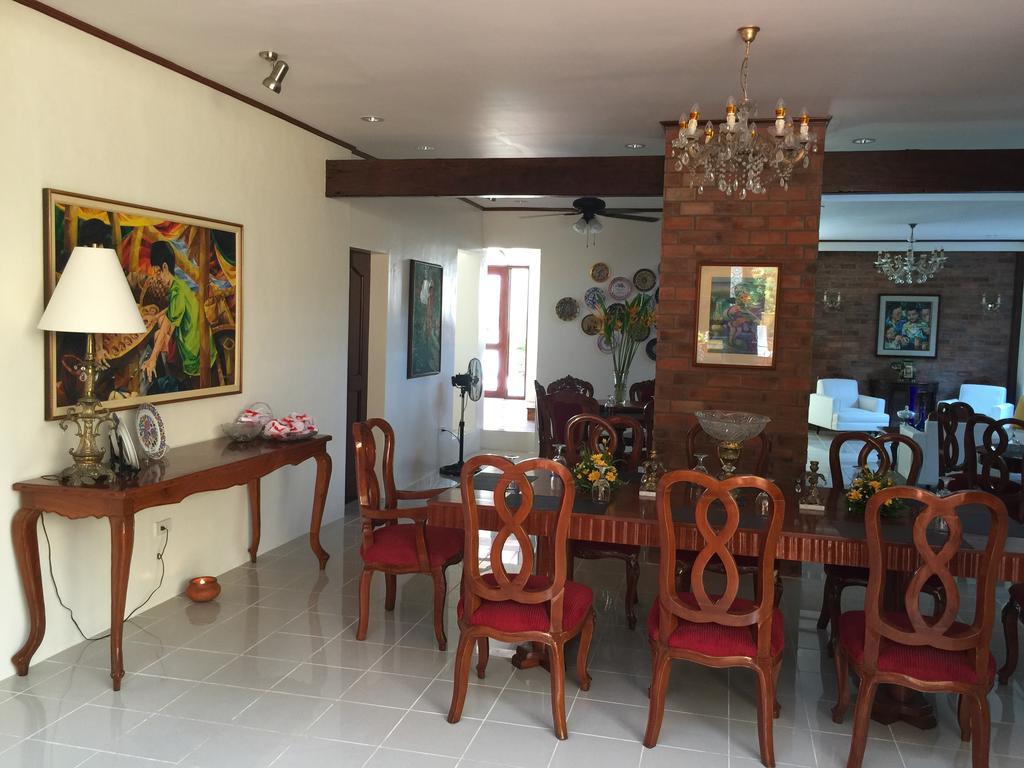 Casa Roces Bed&Breakfast Legazpi Luaran gambar